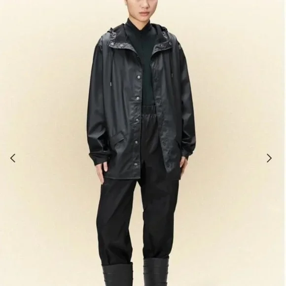 Rains Unisex Black Hooded Rain Jacket Size S-M - Picture 2 of 10